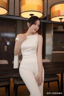 演员 - 艾玛·麦基 